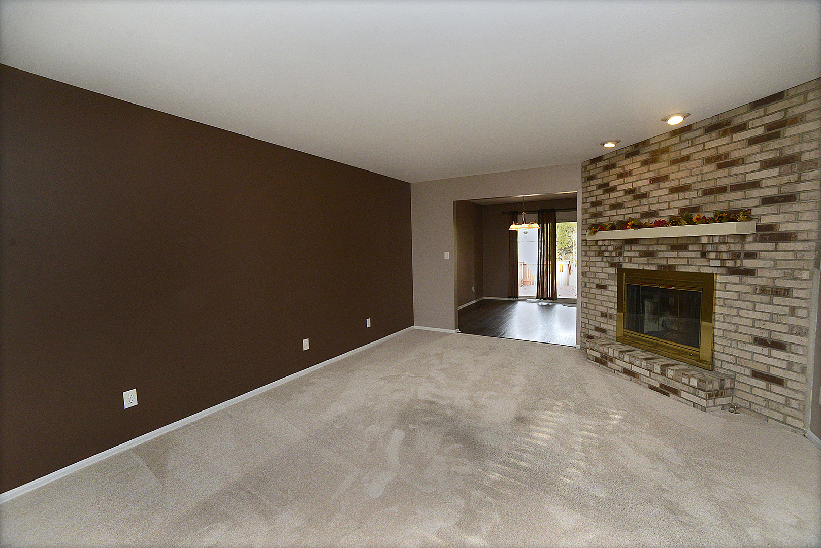 902 West McKinley Road Ottawa, IL 61350 - Photo 2 of 16 Gallery Image 2