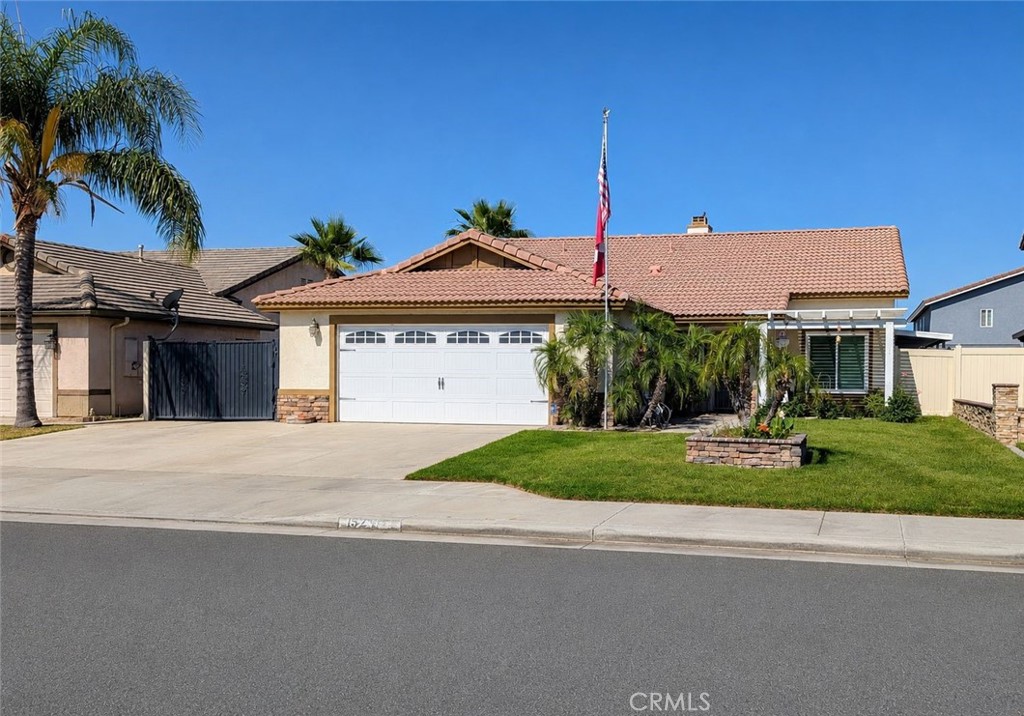 1529 Bluejay Way Hemet, CA 92545 - Photo 1 of 93