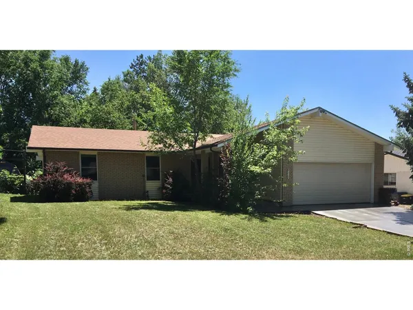 $489,000 | 3814 Columbia Drive, Longmont, CO 80503