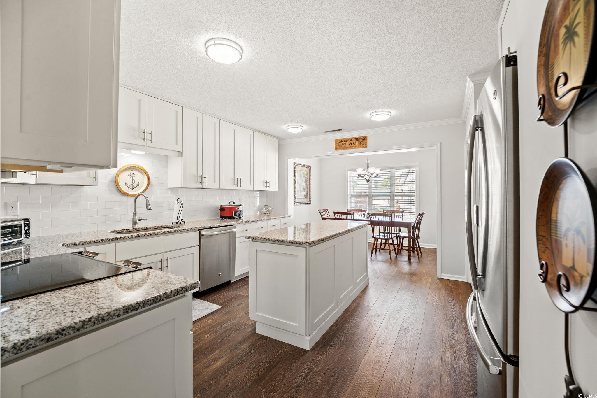 921 Wind Shore Court Murrells Inlet, SC 29576 - Photo 4 of 40
