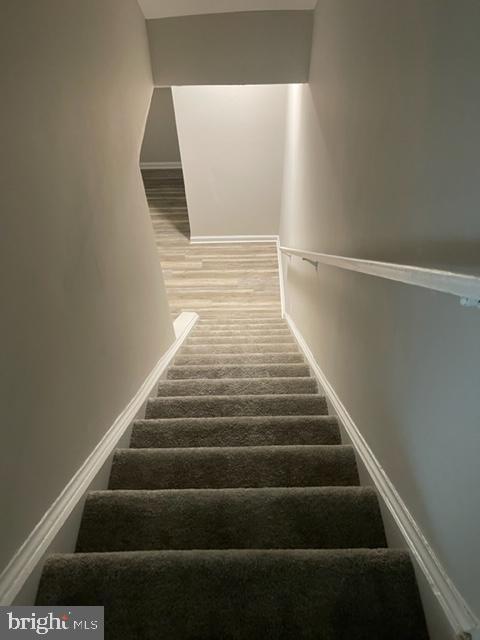 110 Autumn Hill Way Gaithersburg, MD 20877 - Photo 20 of 31 a view of entryway