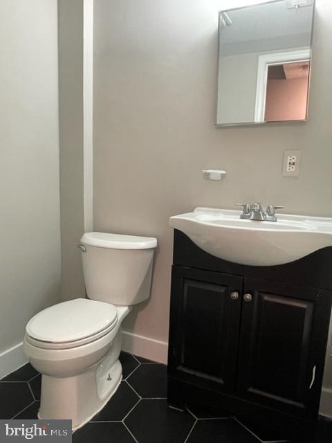 110 Autumn Hill Way Gaithersburg, MD 20877 - Photo 26 of 31 a white toilet sitting next to a bathroom sink