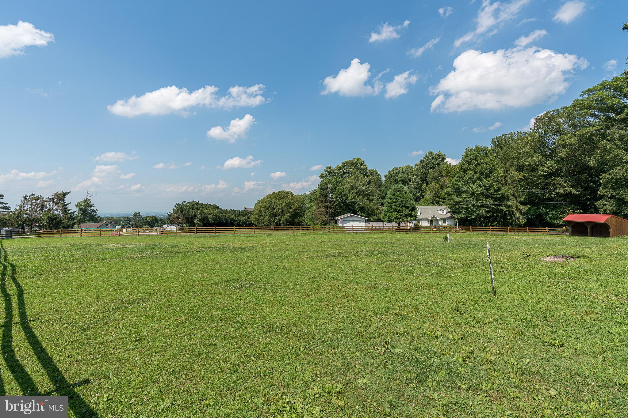 115 Summit Hill Road Paradise, PA 17562 - Photo 3 of 4 Gallery Image 3