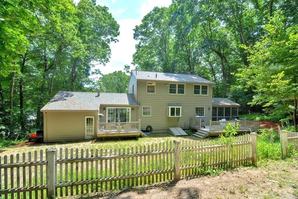 117 Robert Road Holliston, MA 01746 - Photo 39 of 41 Gallery Image 39