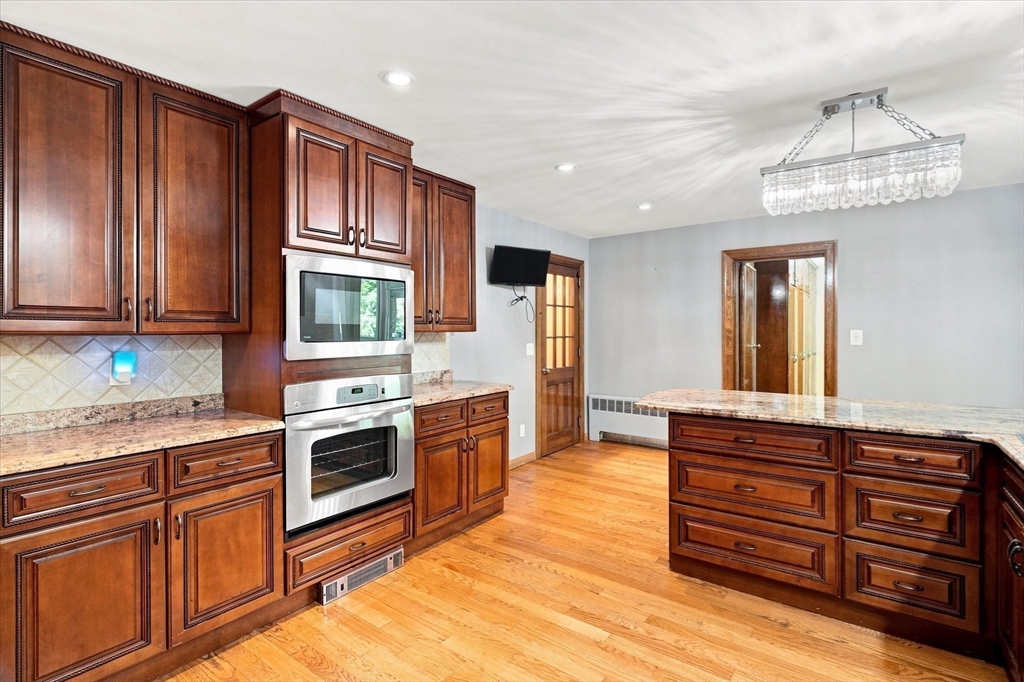 35 Swift Road Framingham, MA 01702 - Photo 10 of 40 Gallery Image 10