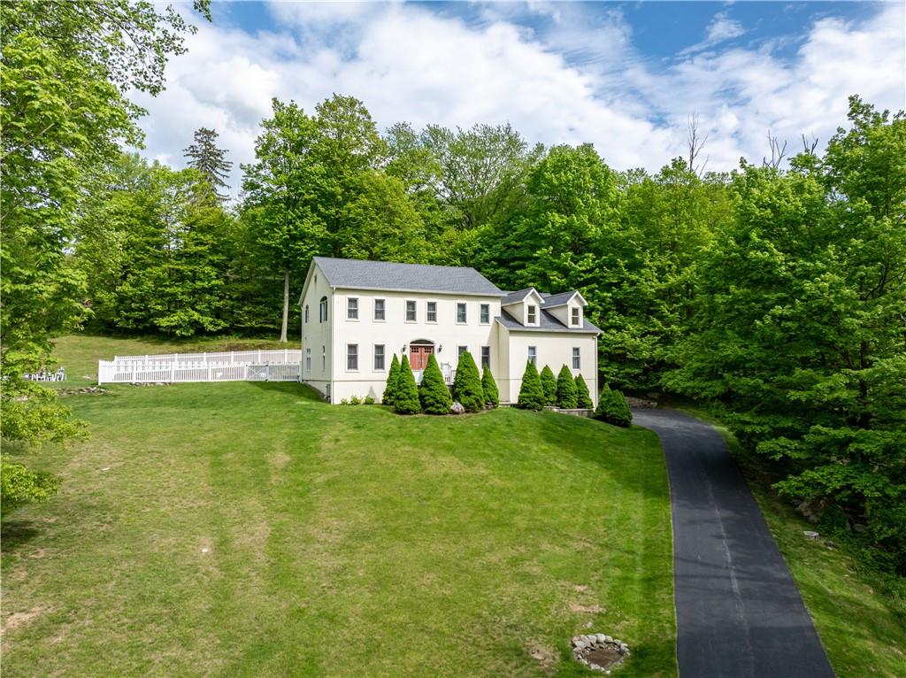 11 Parkview Place Pound Ridge, NY 10576 - Photo 1 of 1 a view of a back yard