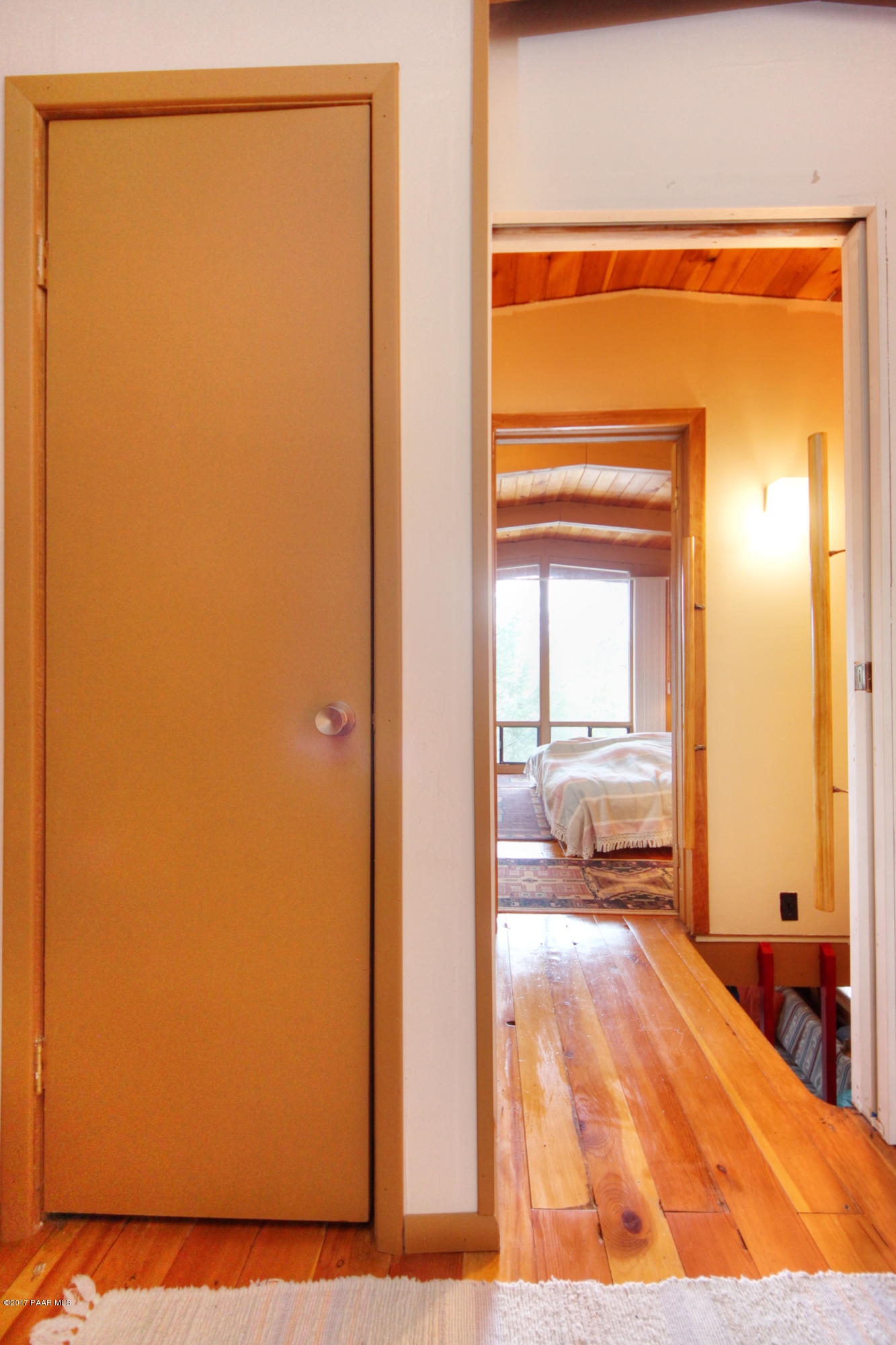 2831 Shelf Road Prescott, AZ 86303 - Photo 20 of 34 2nd Bedroom Closet and Hall To Master Be