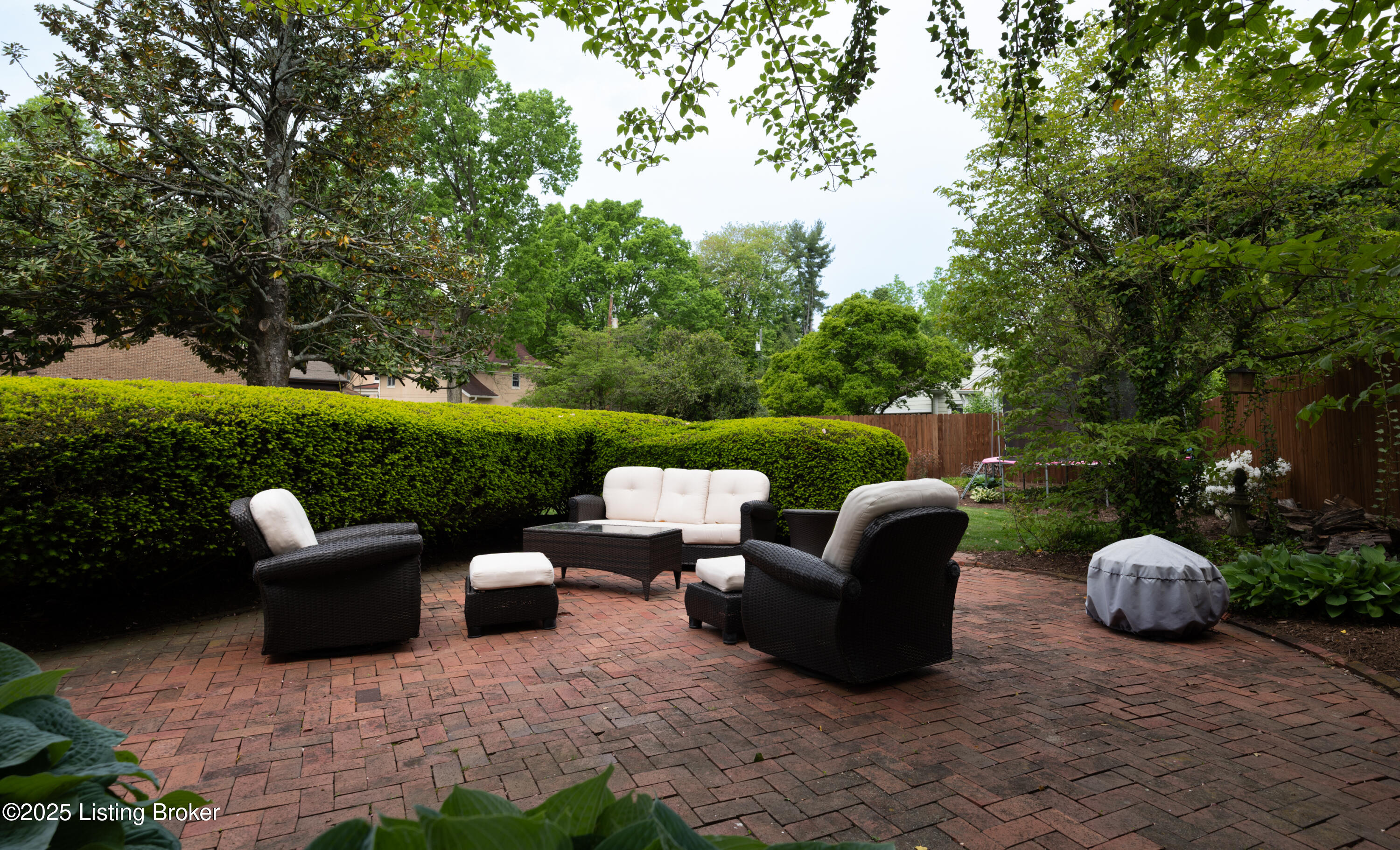 2701 Lexington Road Louisville, KY 40206 - Photo 34 of 39 TF - JK - Lexington Exteriors (10 of 11)