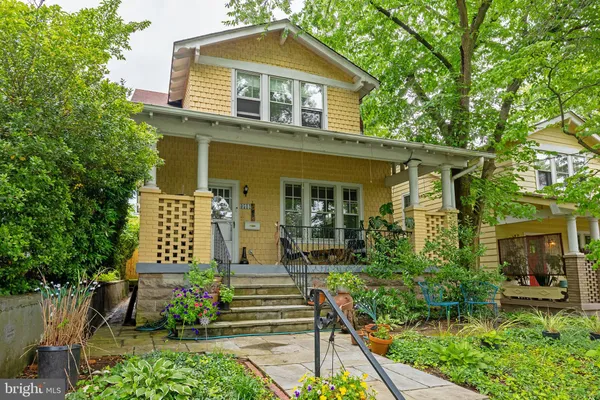 $6,500 | 3512 35th Street Northwest, Washington, DC 20016