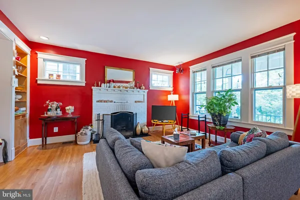 $6,500 | 3512 35th Street Northwest, Washington, DC 20016