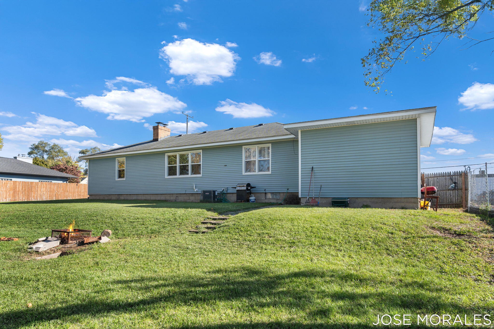 2741 Riley Avenue Southwest Wyoming, MI 49509 - Photo 25 of 26 3-web-or-mls-30 (2)