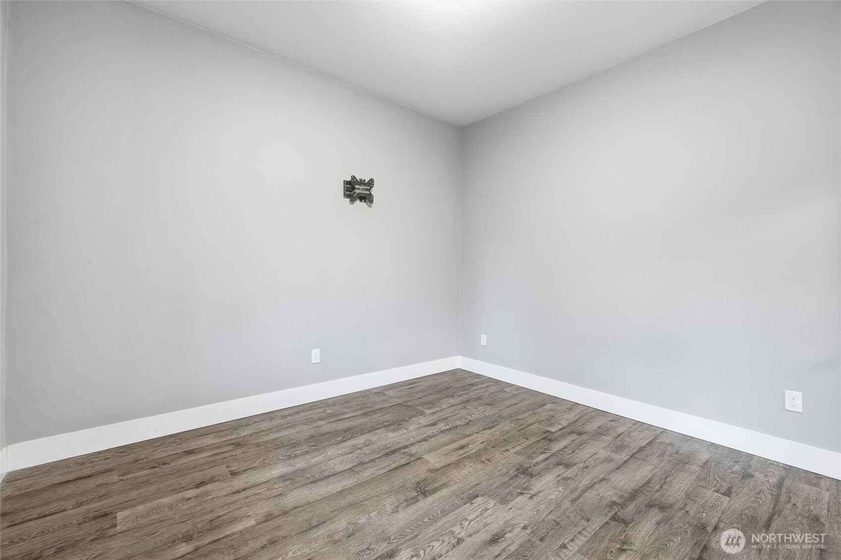 6232 Azure Way Maple Falls, WA 98266 - Photo 13 of 35