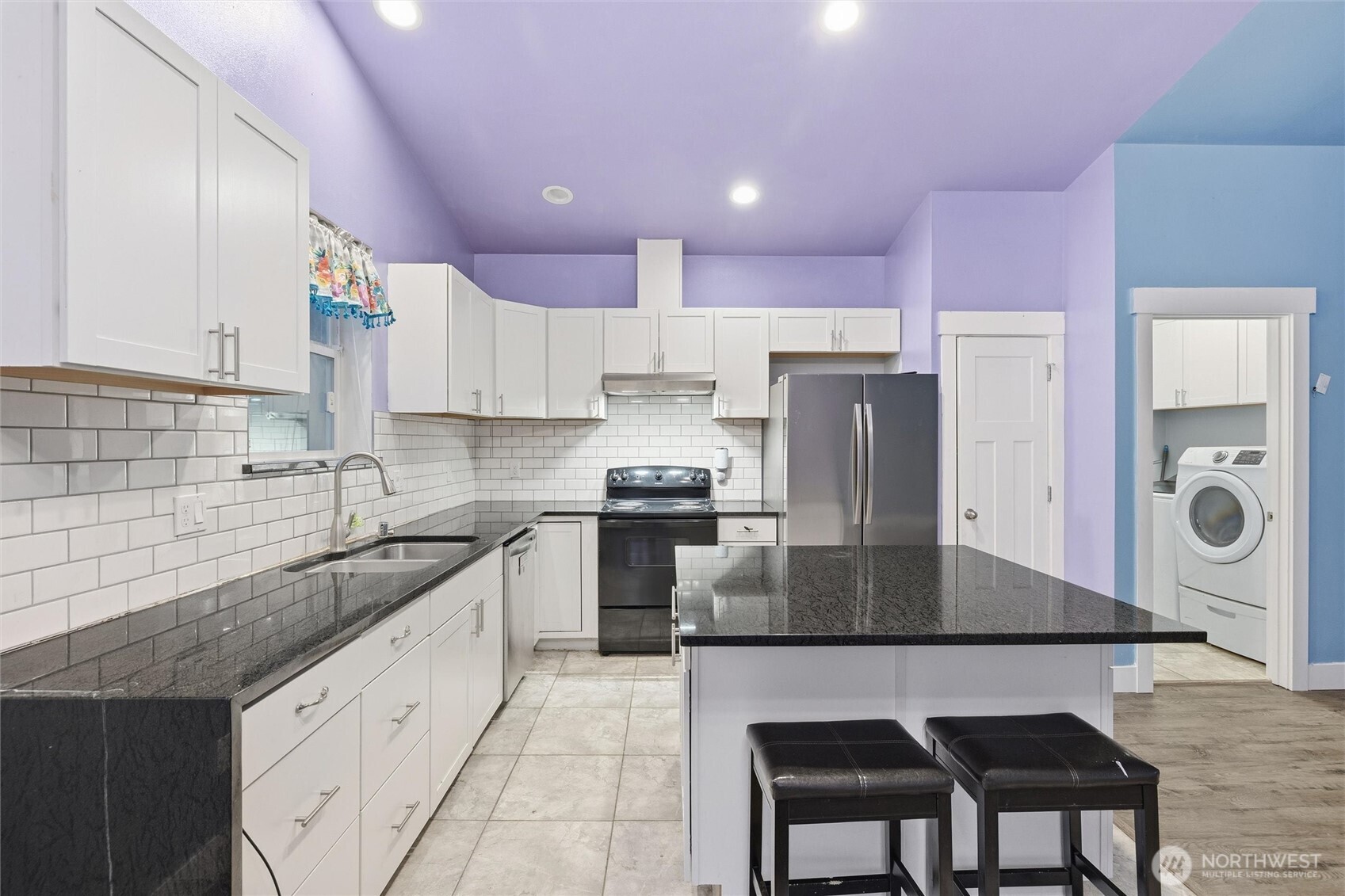 6232 Azure Way Maple Falls, WA 98266 - Photo 9 of 35