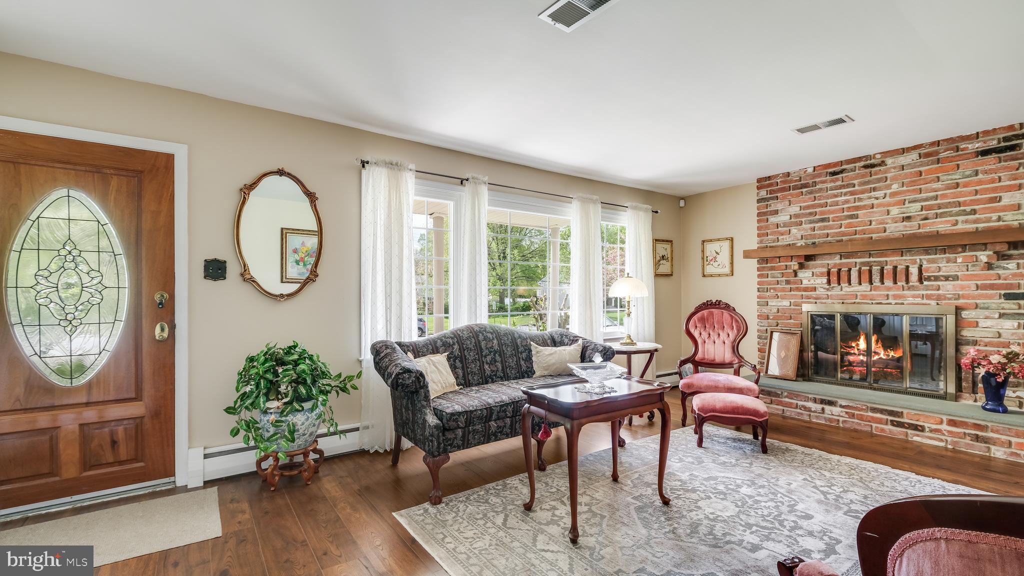 2370 Weir Road Aston, PA 19014 - Photo 6 of 36 Formal Sitting Room w/ Brick Fireplace