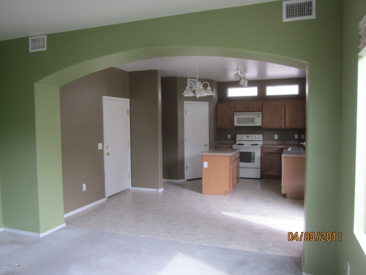 1369 South Swallow Lane Gilbert, AZ 85296 - Photo 8 of 8 Living room