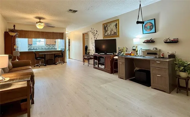 $152,500 | 4726 Granada Boulevard, Unit 4726, Sebring, FL 33872