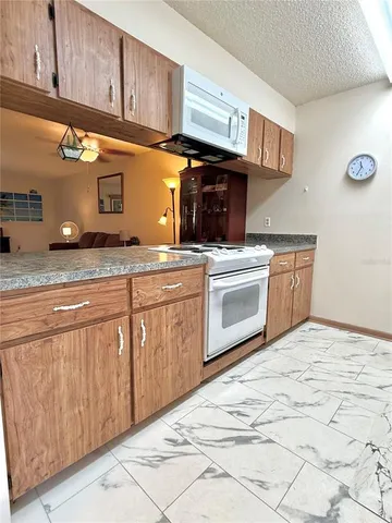 $152,500 | 4726 Granada Boulevard, Unit 4726, Sebring, FL 33872