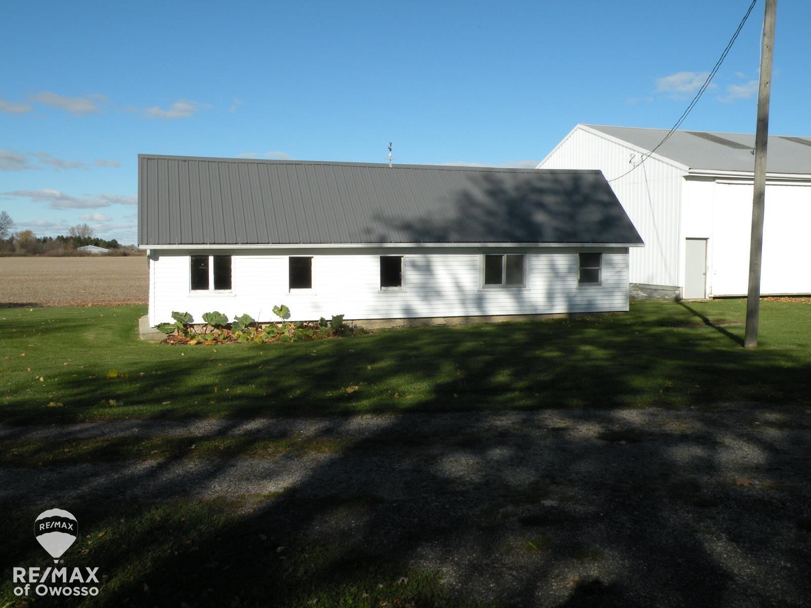 6181 East Wilkinson Road Corunna, MI 48817 - Photo 18 of 21 Workshop