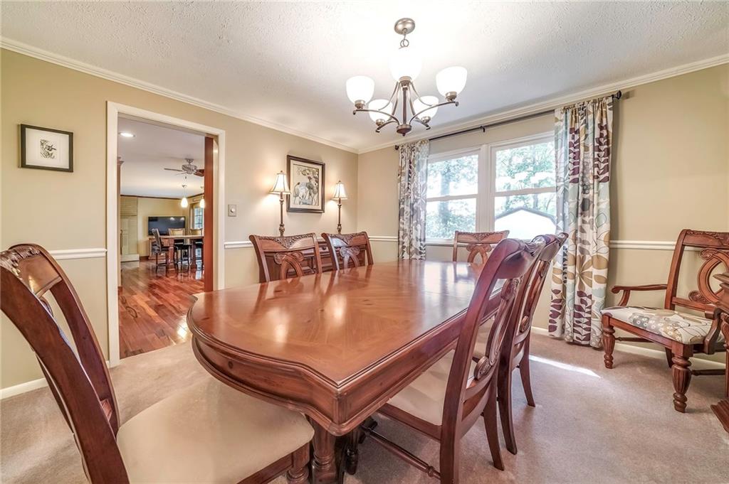 161 North Jamestown Road Coraopolis, PA 15108 - Photo 11 of 25 Gallery Image 11