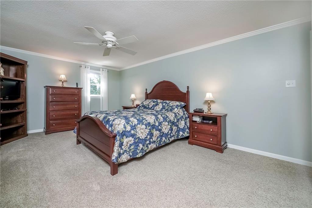 161 North Jamestown Road Coraopolis, PA 15108 - Photo 20 of 25 Gallery Image 20
