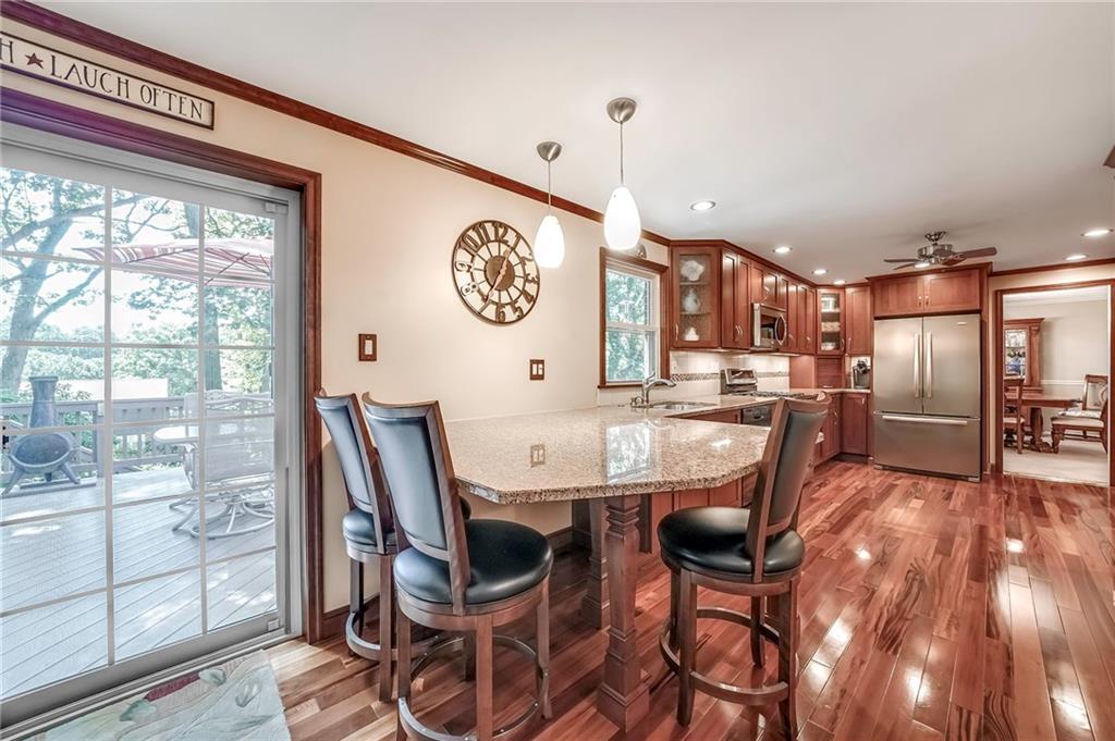 161 North Jamestown Road Coraopolis, PA 15108 - Photo 7 of 25 Gallery Image 7