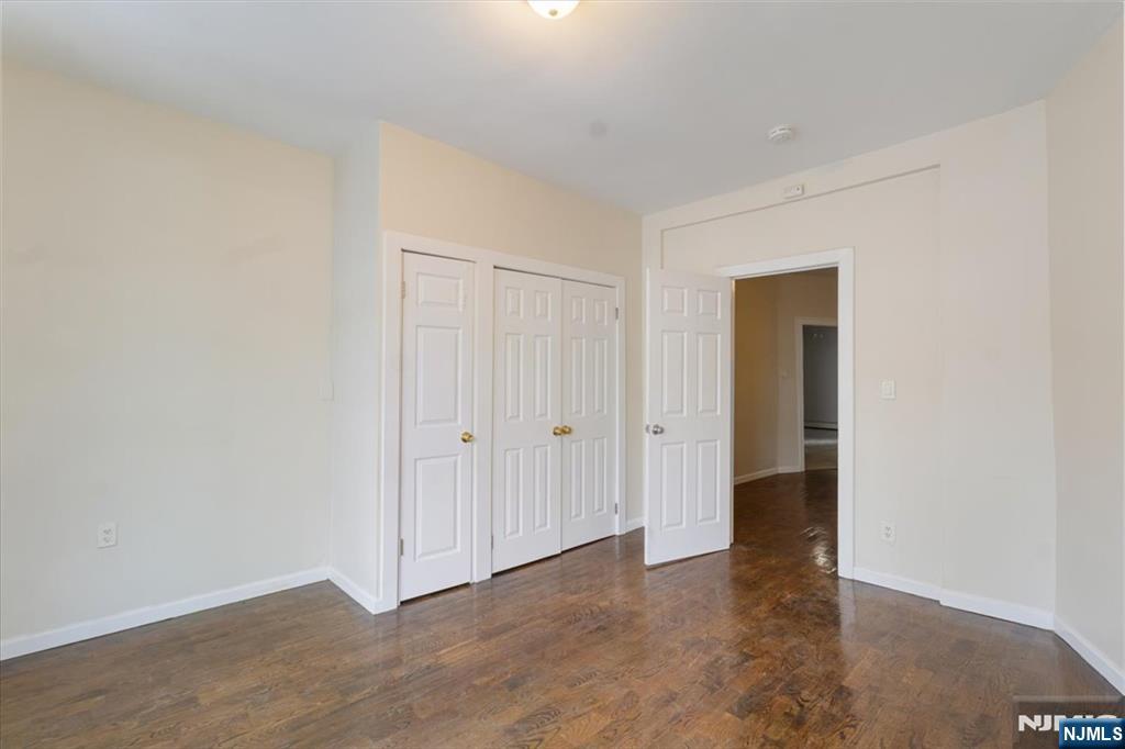 422 Jelliff Avenue, Unit 1 Newark, NJ 07112 - Photo 4 of 14 a view of an empty room