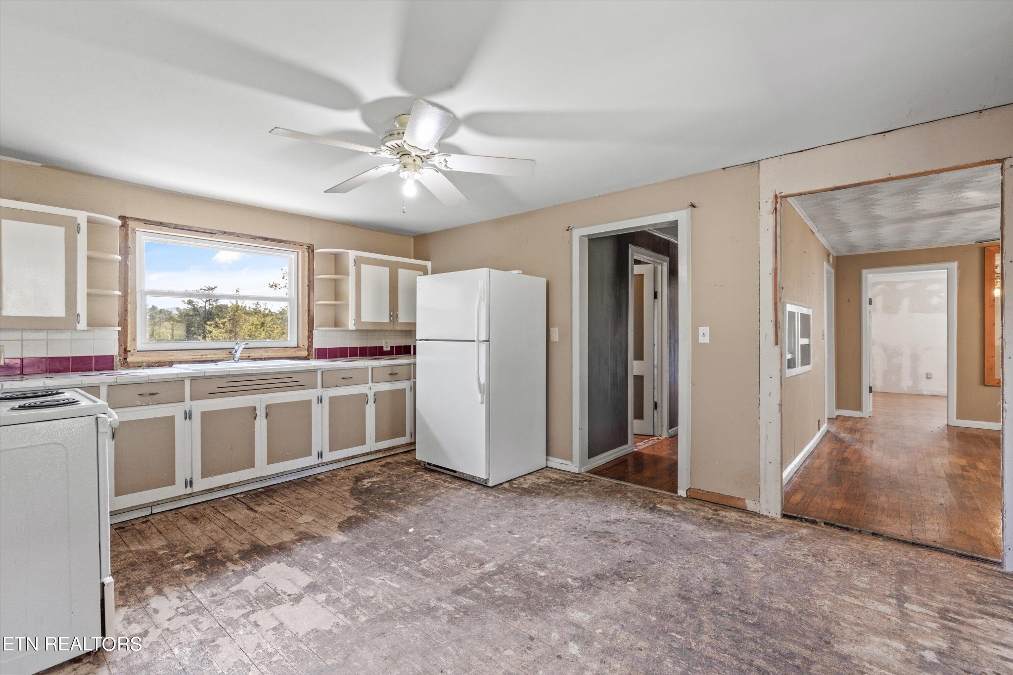 4310 Prospect Road Knoxville, TN 37920 - Photo 11 of 32 Gallery Image 11