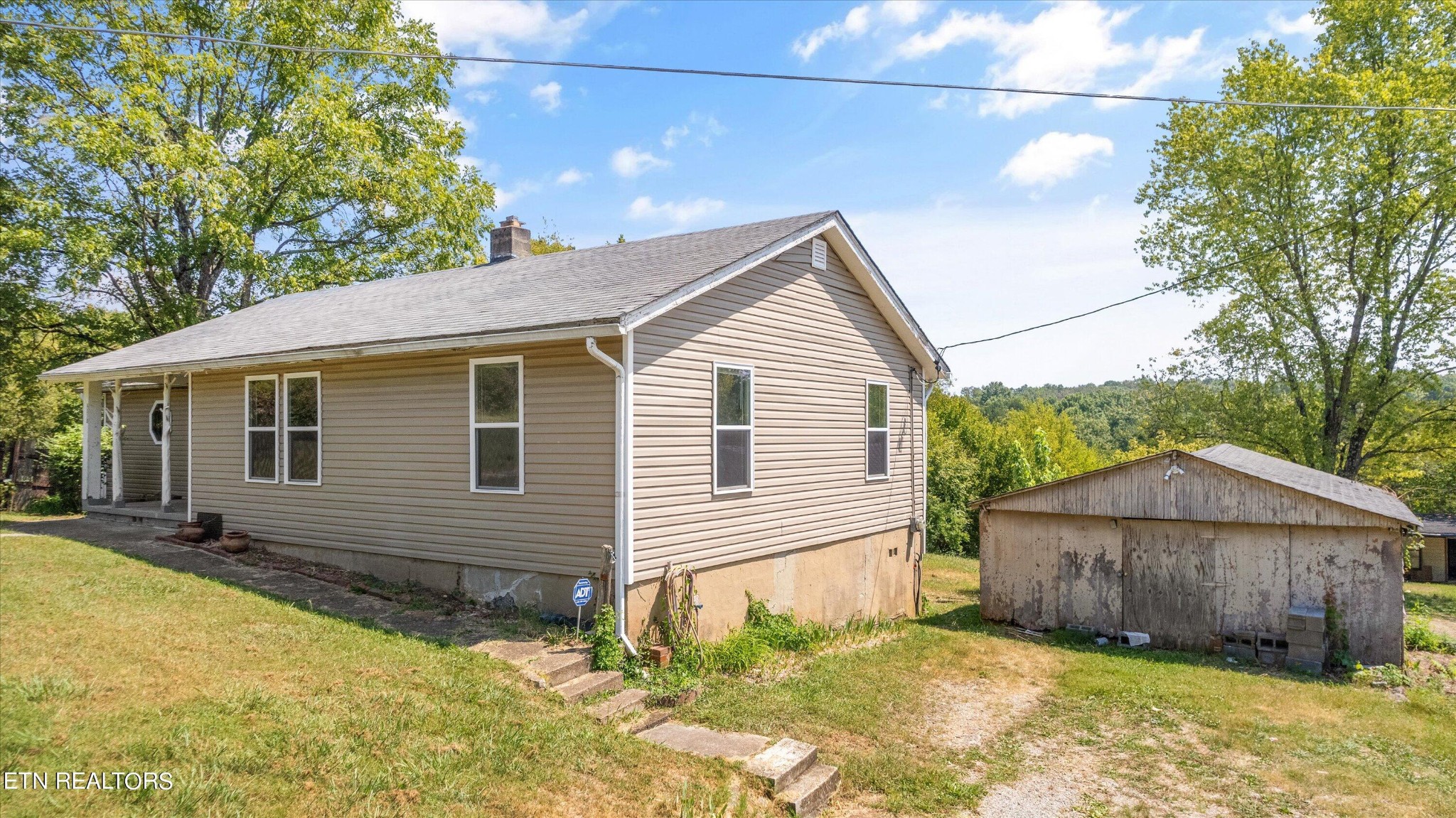 4310 Prospect Road Knoxville, TN 37920 - Photo 3 of 32 Gallery Image 3