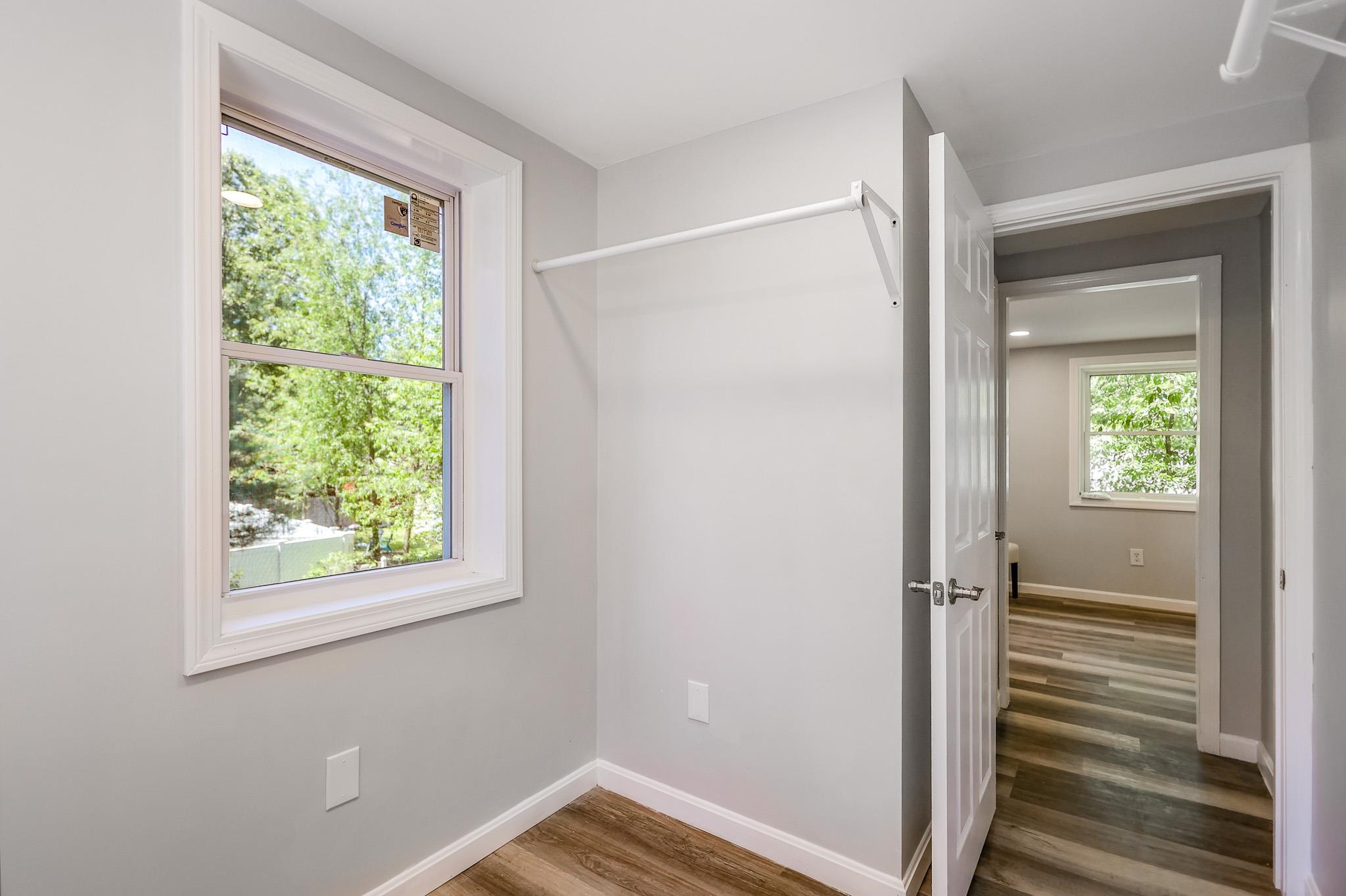 40 Grove Avenue Salem, NH 03079 - Photo 16 of 28