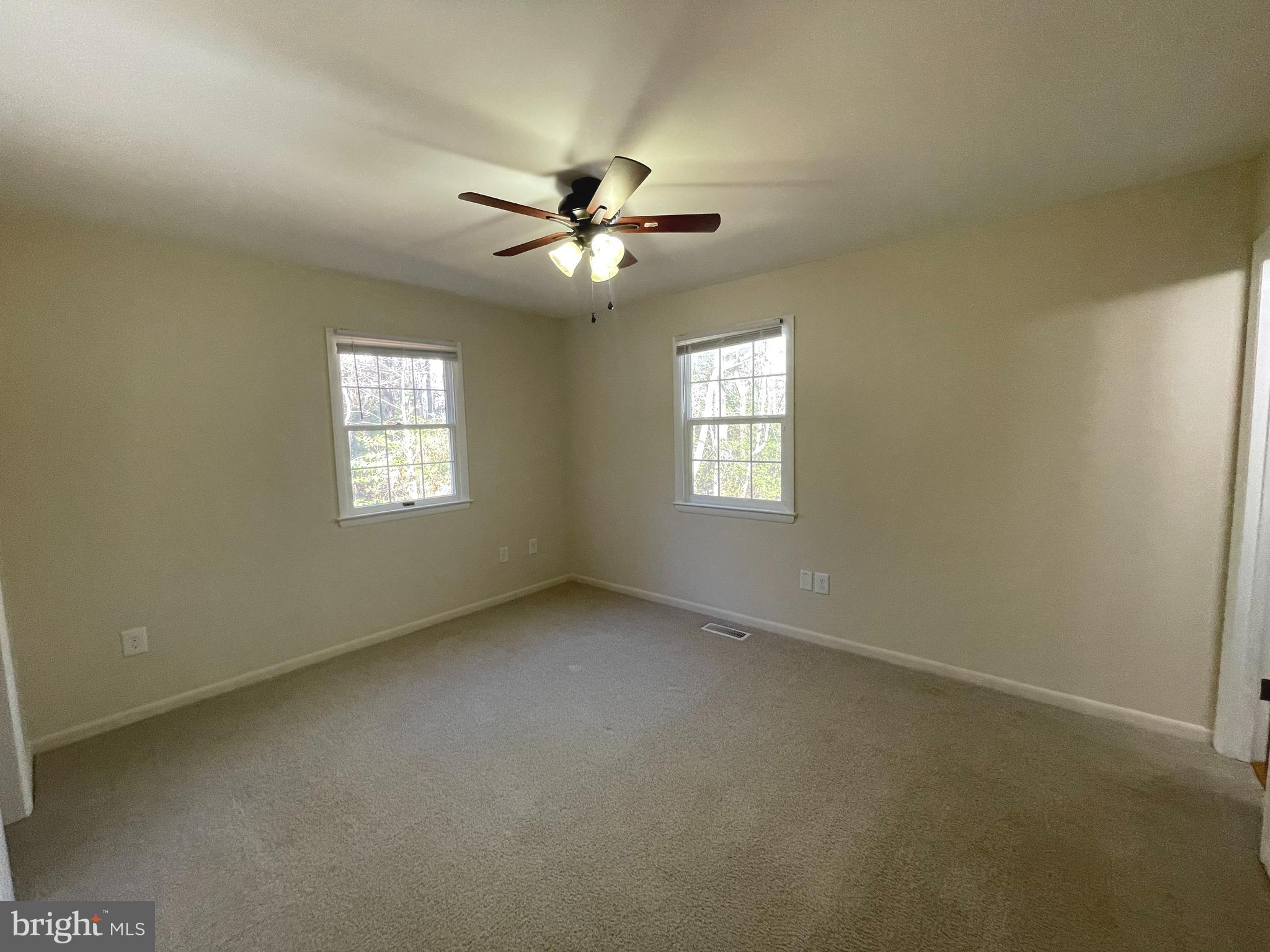 330 Pilot Way Lusby, MD 20657 - Photo 4 of 14 Primary bedroom