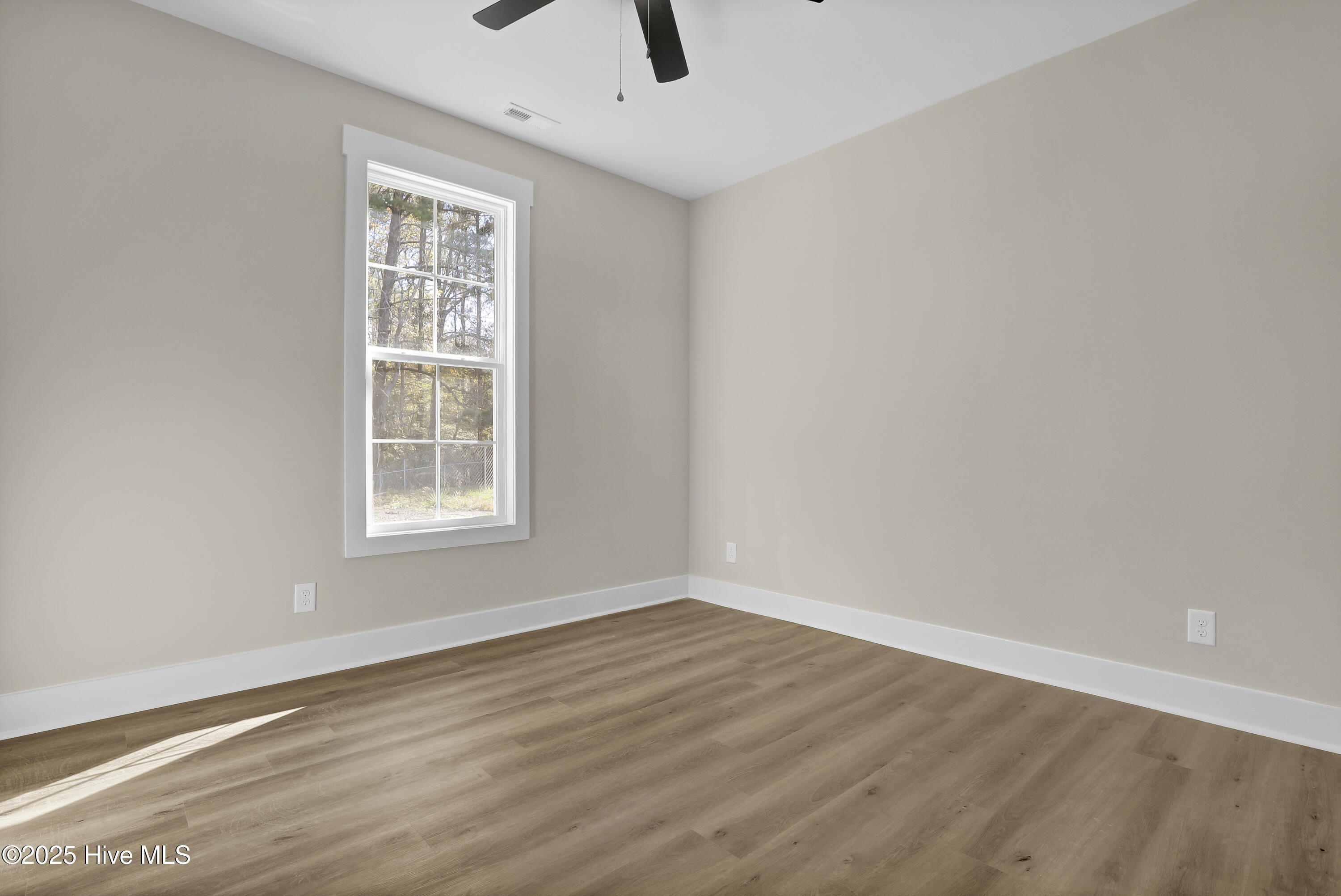210 East Ridge Court Jacksonville, NC 28540 - Photo 26 of 33 6G8A9696