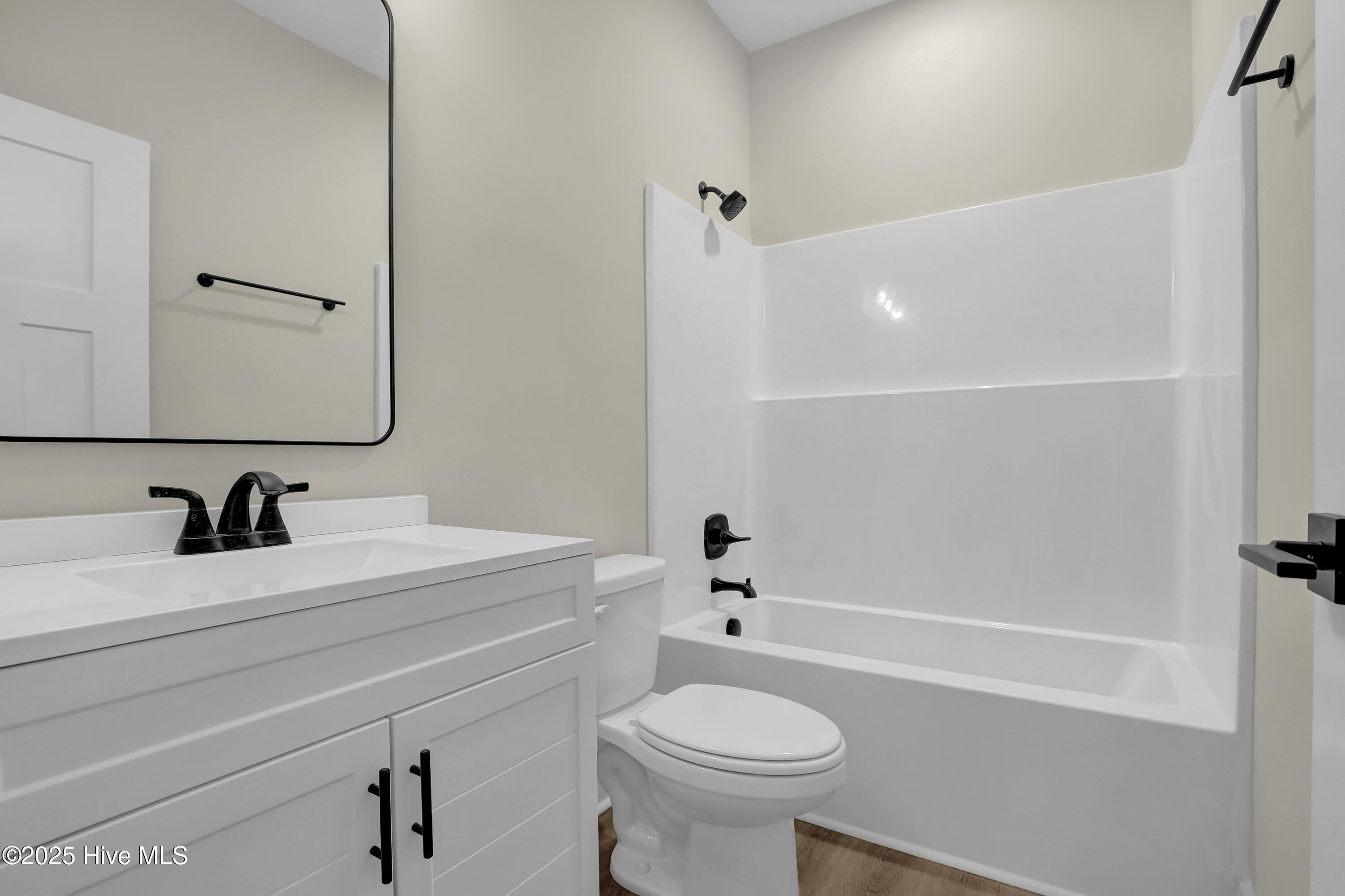 210 East Ridge Court Jacksonville, NC 28540 - Photo 28 of 33 6G8A9702