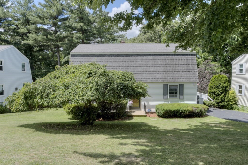 36 Westview Road Worcester, MA 01602 - Photo 1 of 38