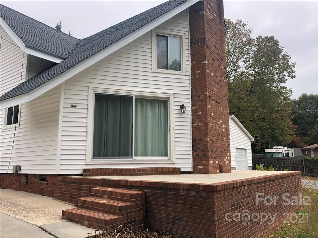 1024 Seneca Road Mount Pleasant, NC 28124 - Photo 2 of 26 Gallery Image 2