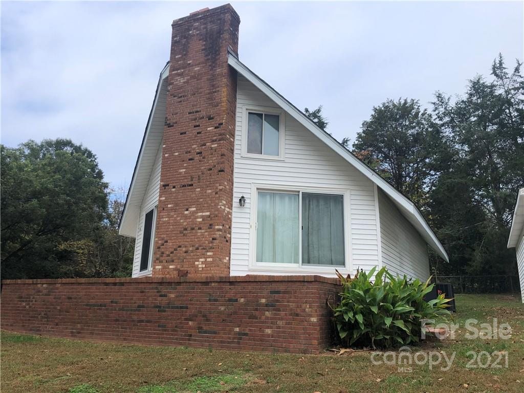 1024 Seneca Road Mount Pleasant, NC 28124 - Photo 3 of 26 Gallery Image 3