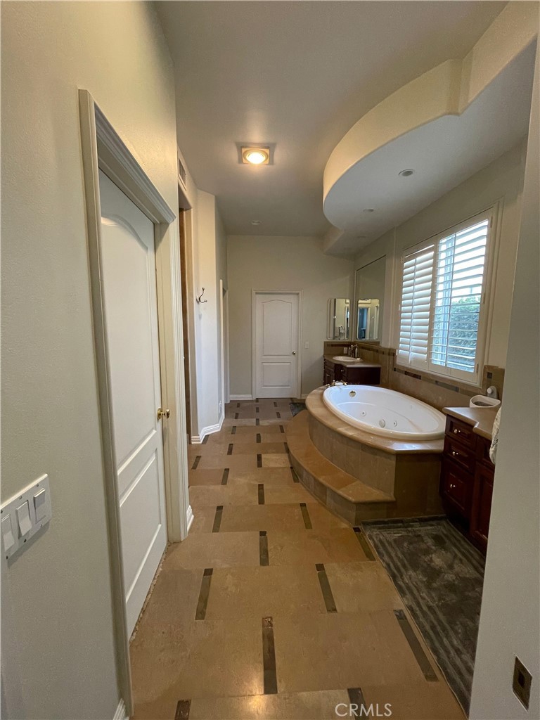 20124 Vía Cellini Porter Ranch, CA 91326 - Photo 47 of 49
