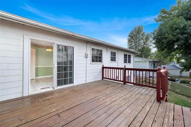 $172,500 | 4921 Tulip Tree Lane, Hazelwood, MO 63042