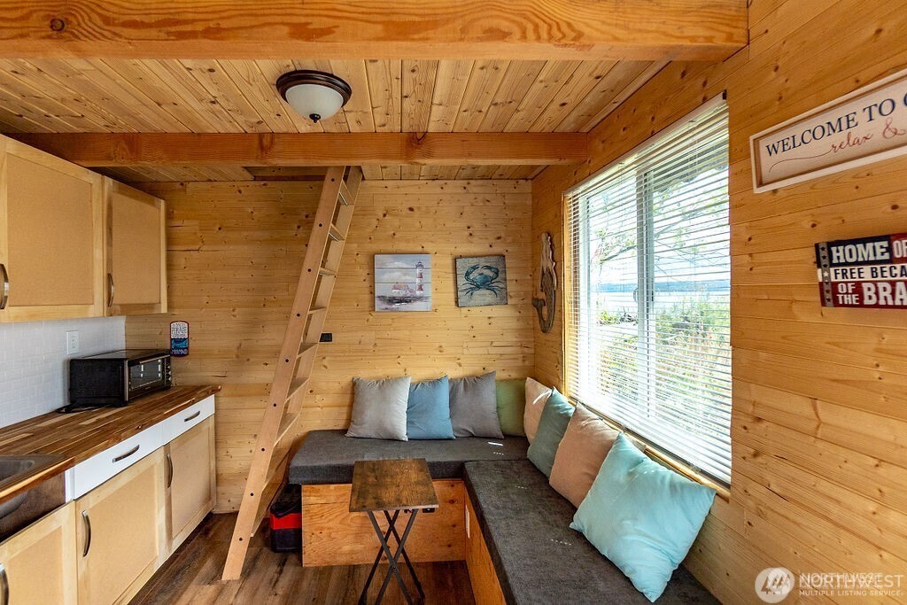 22 South Beach Drive Everett, WA 98201 - Photo 17 of 37 a view of a patio with wooden floor