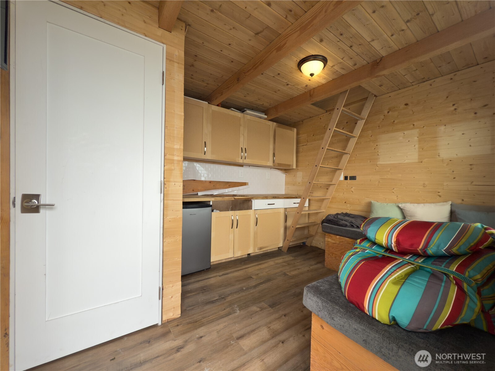 22 South Beach Drive Everett, WA 98201 - Photo 21 of 37 a kitchen with stainless steel appliances granite countertop a sink and cabinets