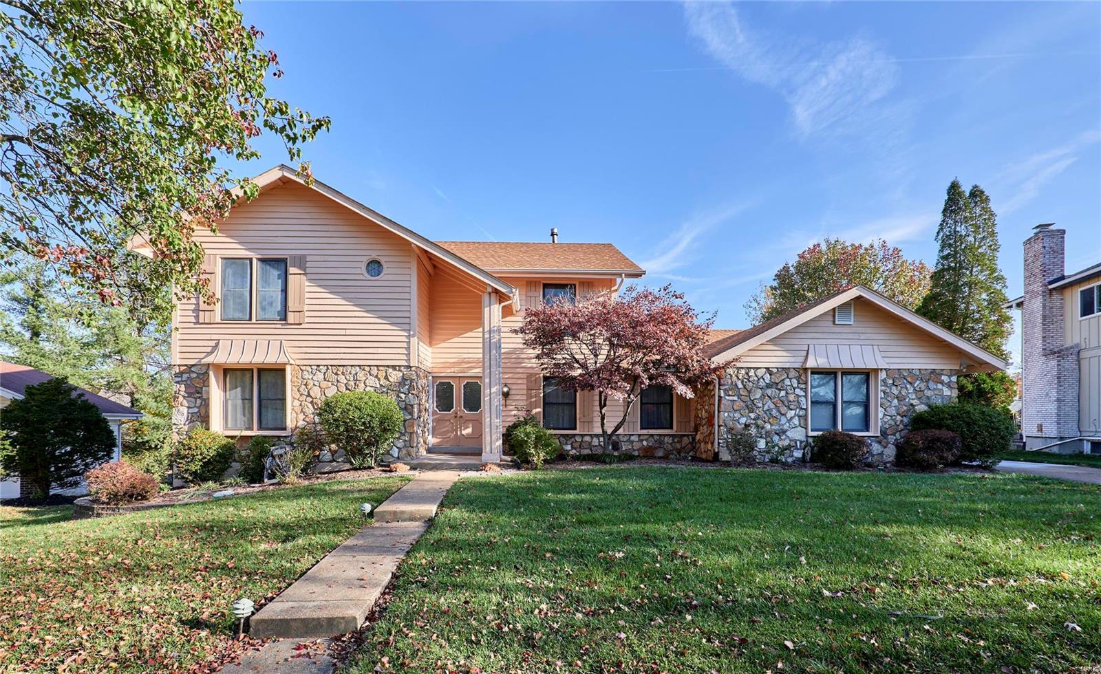 12915 Somerton Ridge Drive St. Louis, MO 63141 - Photo 1 of 53