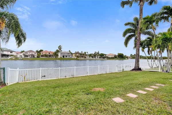 $3,900 | 18034 Southwest 20th Street, Miramar, FL 33029