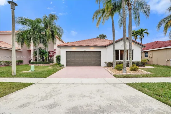 $3,900 | 18034 Southwest 20th Street, Miramar, FL 33029