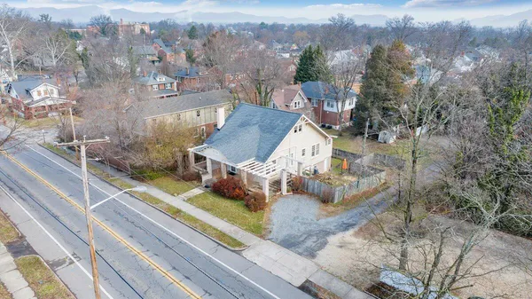 $245,000 | 2117 Brandon Avenue Southwest, Roanoke, VA 24015