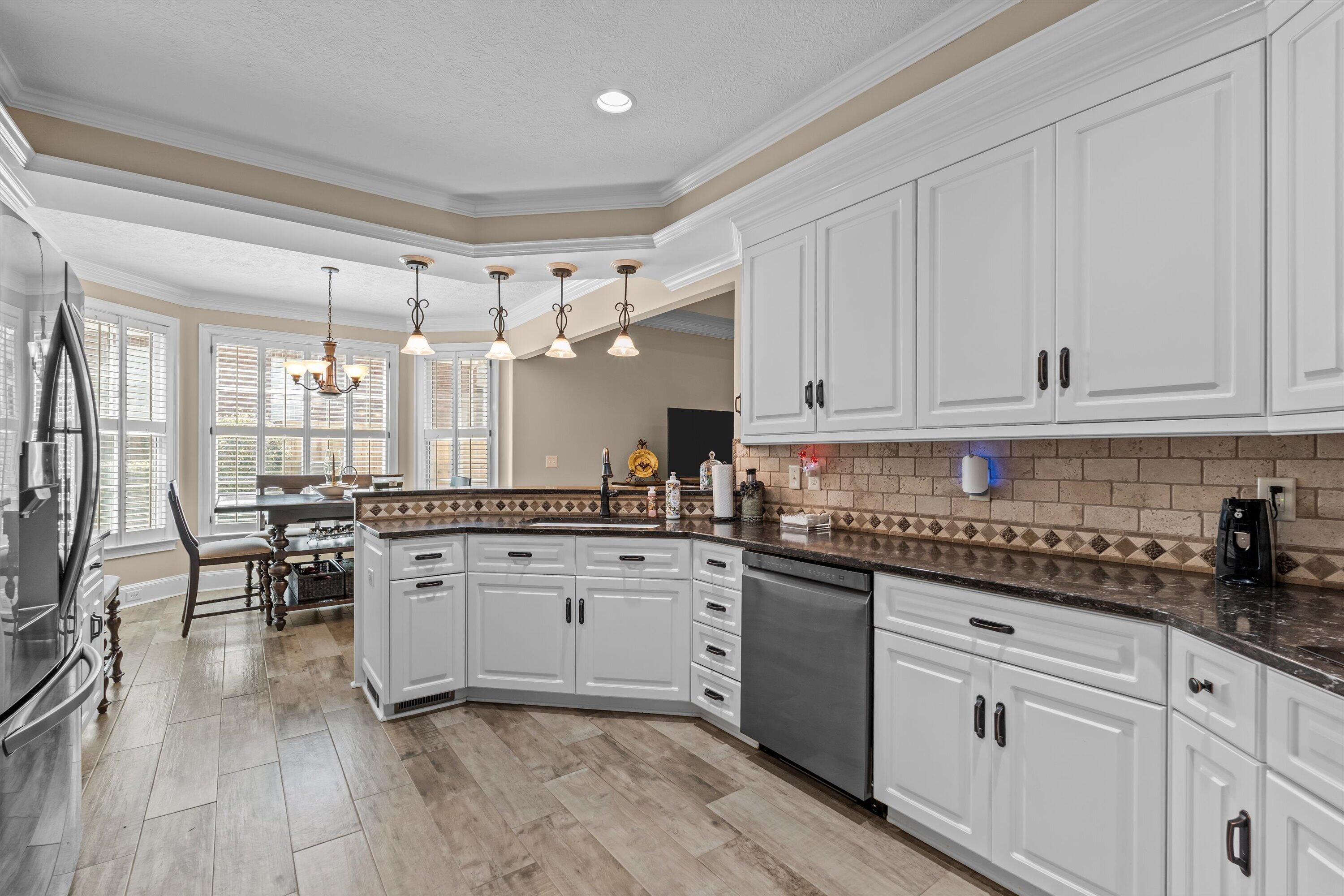 808 Shackleford Place Evans, GA 30809 - Photo 22 of 60 808 Shackleford Place | Evans,GA 30809 | Listed by: Sierra Struble & Sarah Scott with The Magnolia Bloom Team at Real Broker LLC