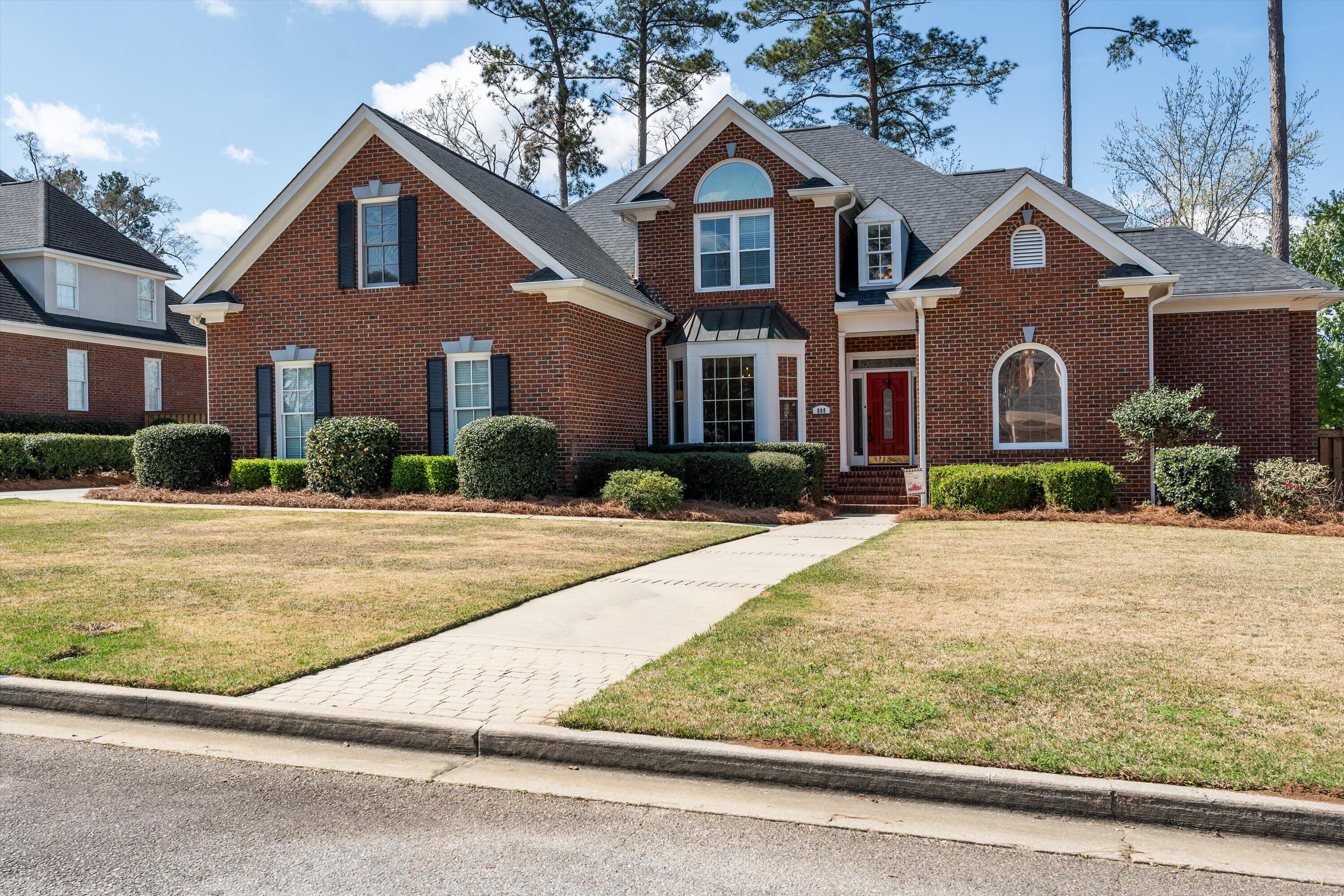 808 Shackleford Place Evans, GA 30809 - Photo 3 of 60 808 Shackleford Place | Evans,GA 30809 | Listed by: Sierra Struble & Sarah Scott with The Magnolia Bloom Team at Real Broker LLC