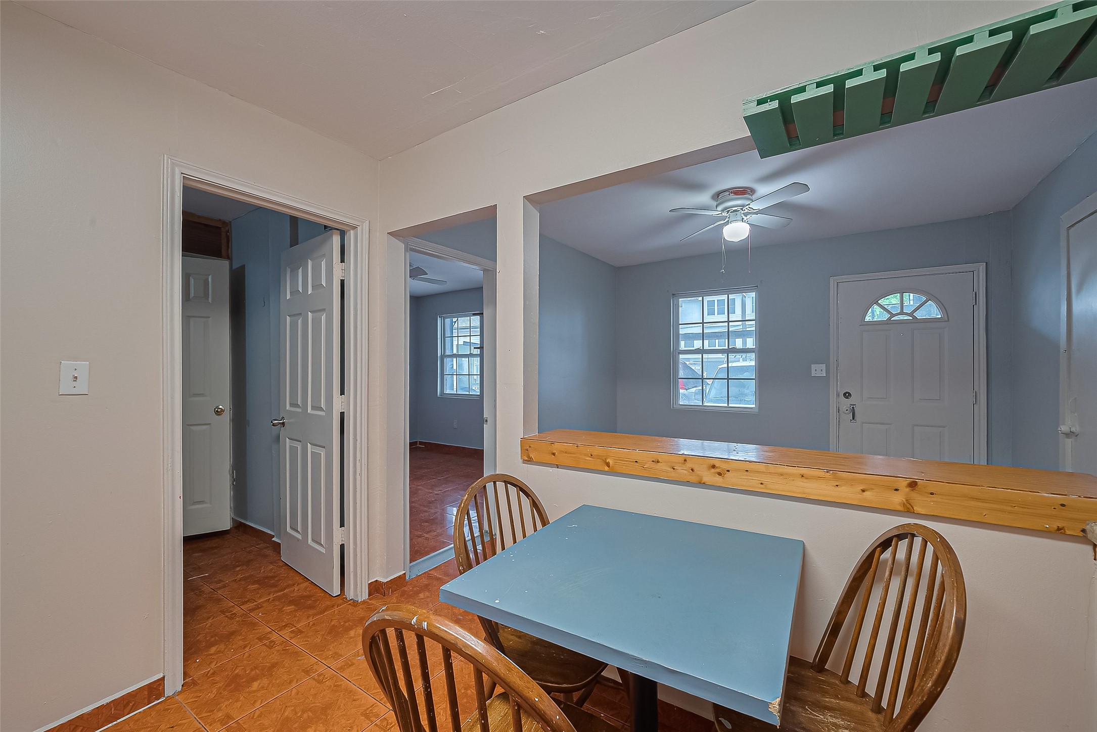 5012 Eigel Street Houston, TX 77007 - Photo 21 of 45 a view of a room with furniture and wooden floor