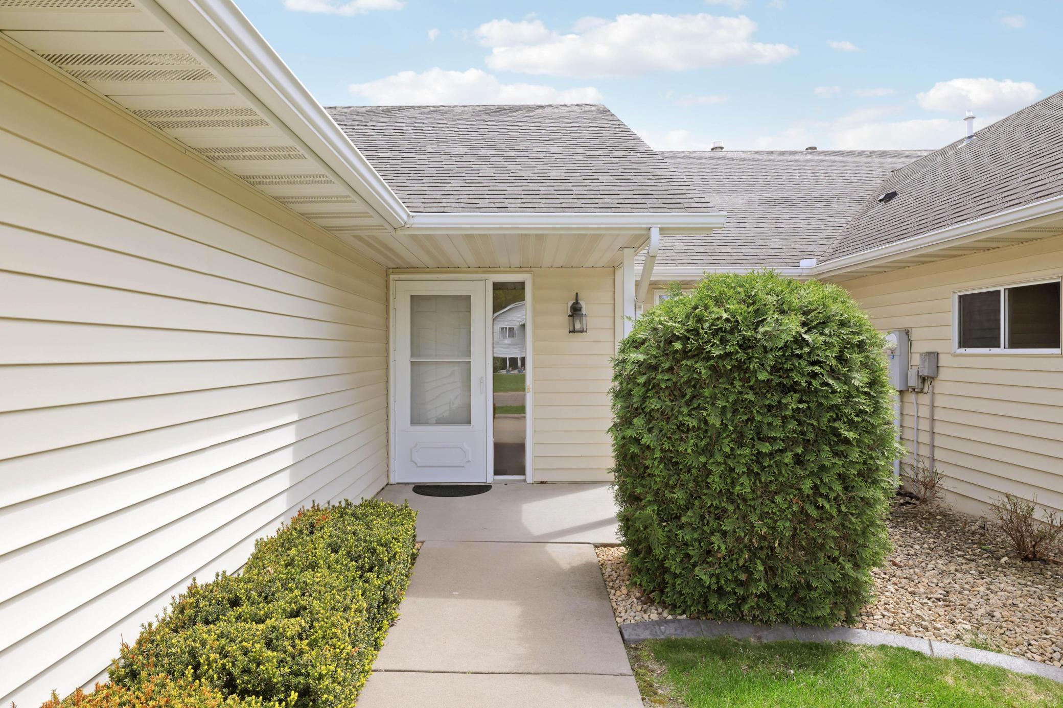 112 Linden Road Prescott, WI 54021 - Photo 4 of 40