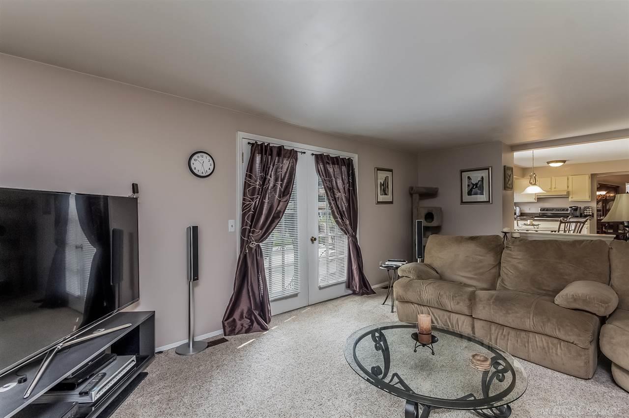 2300 North Fairview Lane Rochester Hills, MI 48306 - Photo 15 of 43