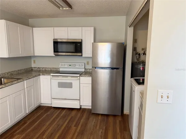 $1,400 | 1780 Shadow Lane, Unit 5, Englewood, FL 34224