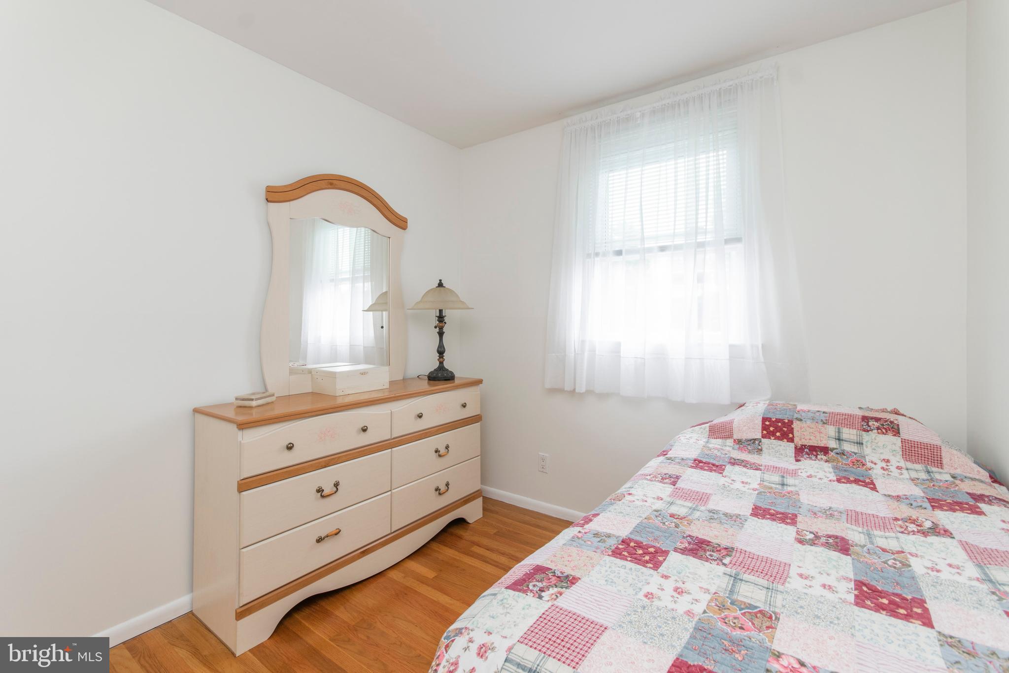 3645 Chesterfield Road Philadelphia, PA 19114 - Photo 16 of 29 Bedroom 2